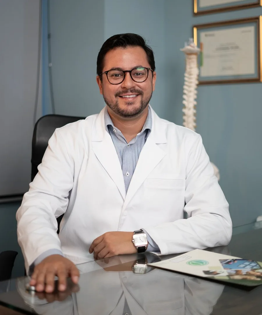 Equipo de LIFE Clínica de la Columna